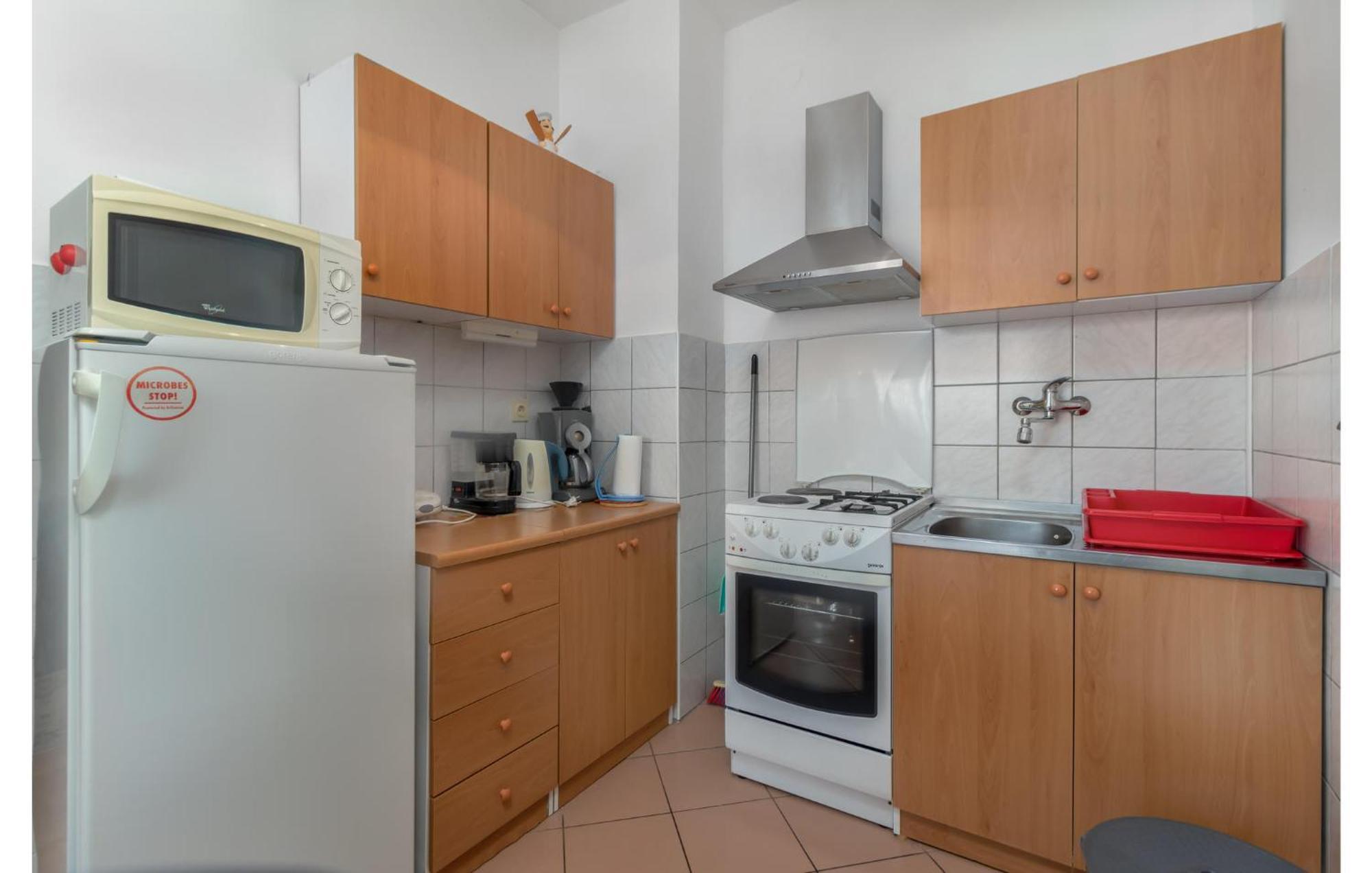 3 Bedroom Awesome Apartment In Novi Vinodolski Exterior photo